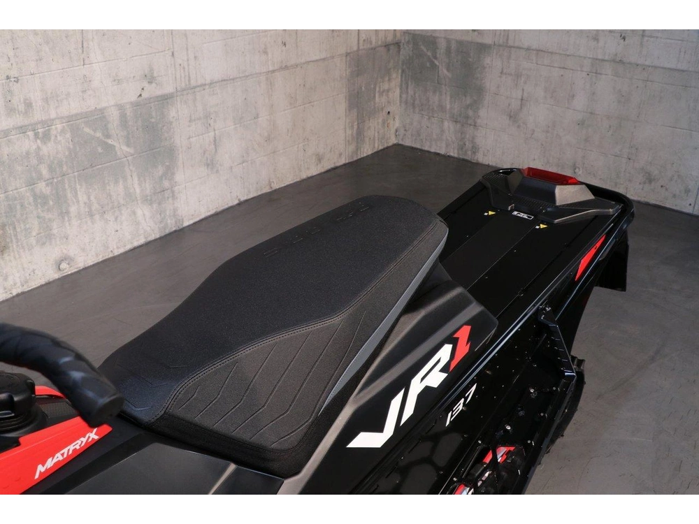 2024 Polaris Polaris 650 Indy Vr1 137 Es Enr. alt