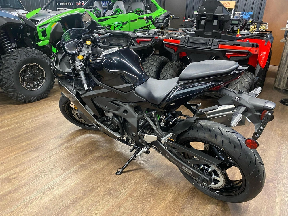 2026 Kawasaki Ninja® Zx™-4rr Abs Abs alt