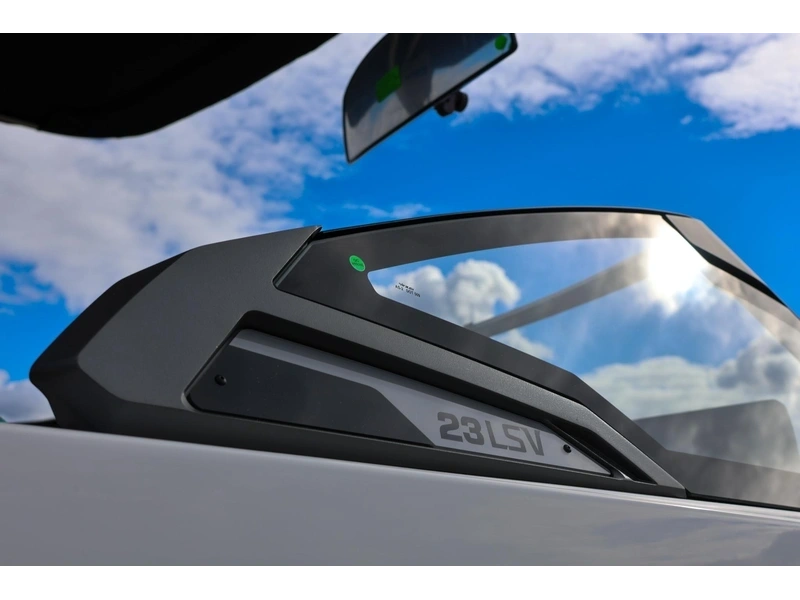 2026 Malibu 23 Lsv alt