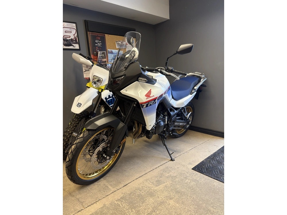 2025 Honda Xl 750 S alt