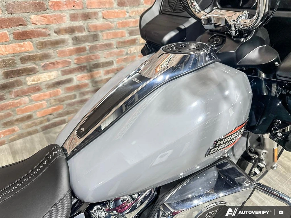 2026 Harley-davidson Road Glide alt