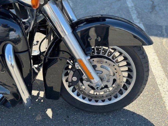 Harley-davidson Road Glide Ultra Fltru 2013 alt