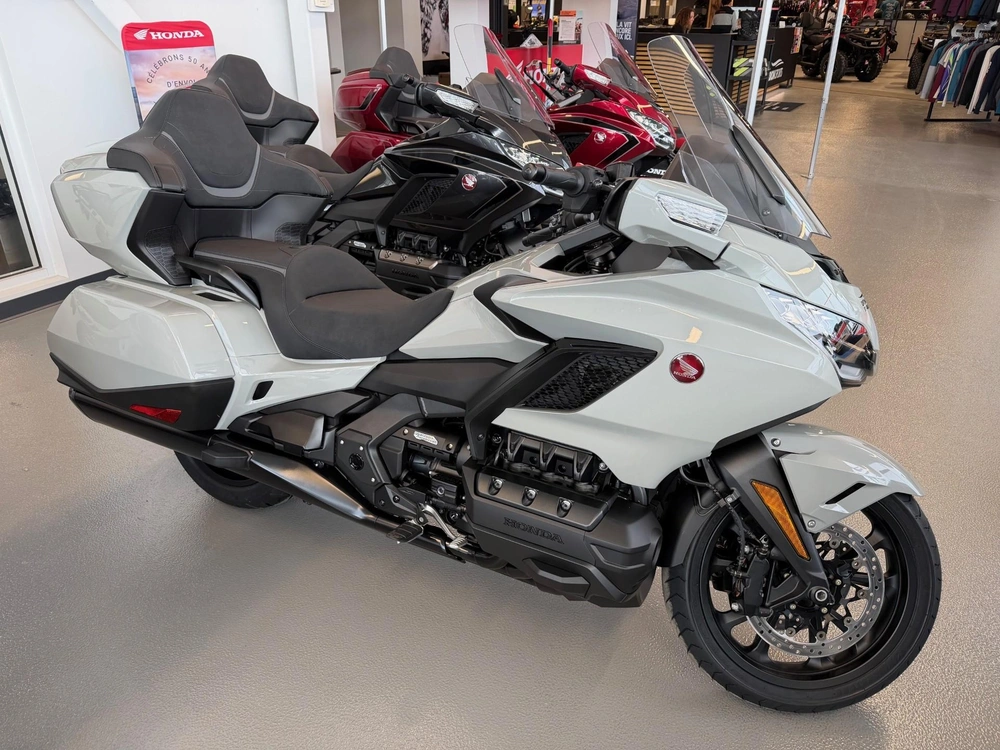 Honda Goldwing 1800 Dct Tourer Gold Wing 2026 alt