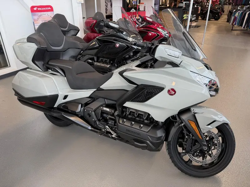 2026 Honda GoldWing 1800 DCT Tourer Gold Wing