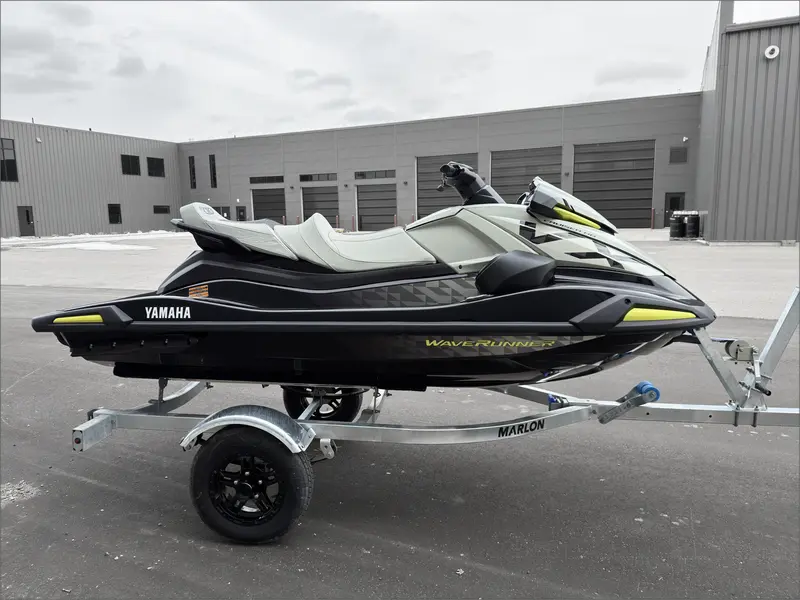 2026 Yamaha VX Cruiser HO (w/ Audio) thumbnail 8