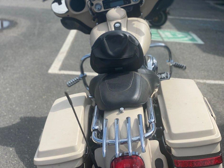 Harley-davidson Street Glide Flhx 2008 alt