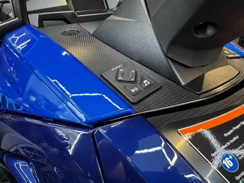 2026 Yamaha VX Limited thumbnail 16