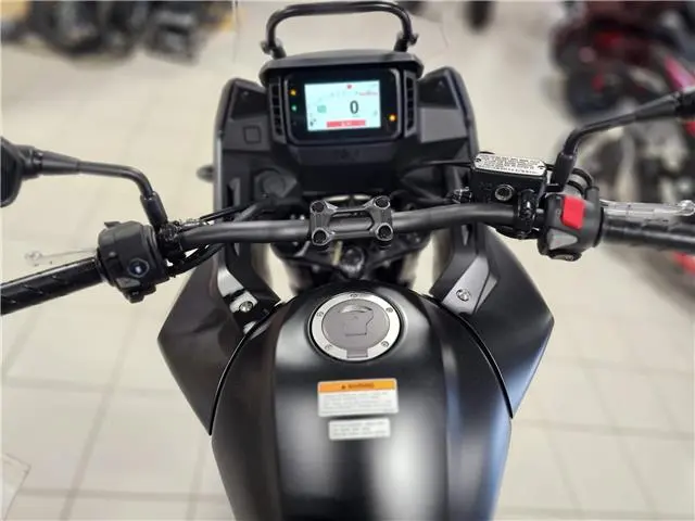 2025 Honda NX500 ABS thumbnail 8