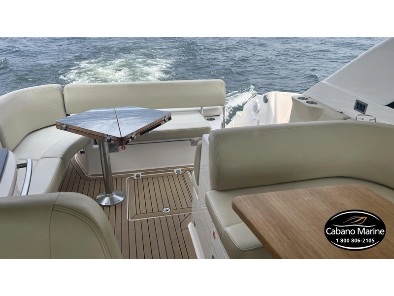 Regal 42 Sport Coupe 2012 alt