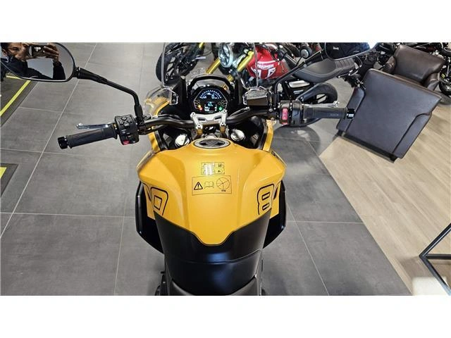 2026 Triumph Tiger Sport 800 alt
