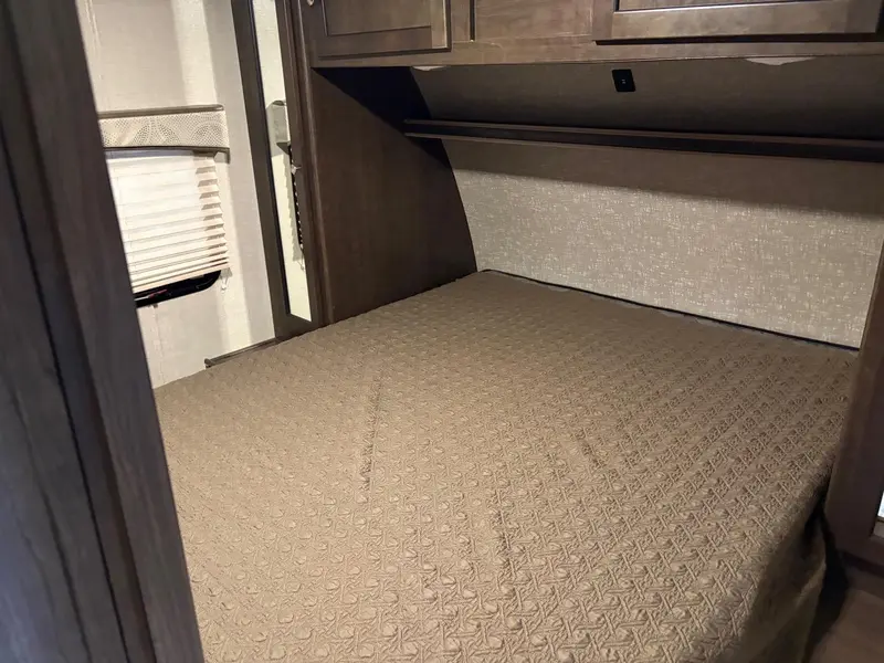 Autre Shadow Cruiser ID280QBS 2018
