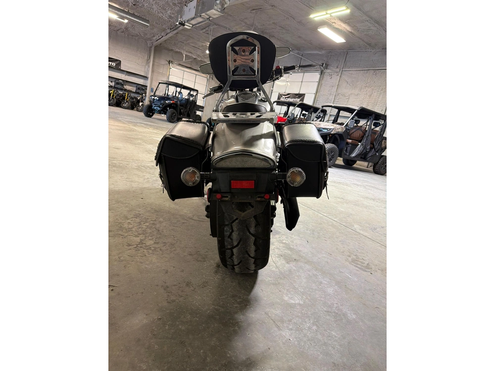 2009 Yamaha Raider alt