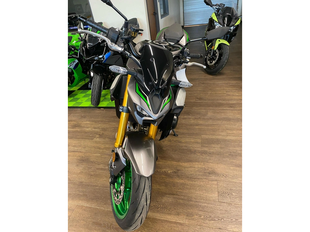 2025 Kawasaki Z900 Se Abs Se alt