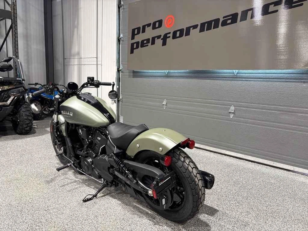 2026 Indian Motorcycle Indian Scout Bobber Limited +tech alt