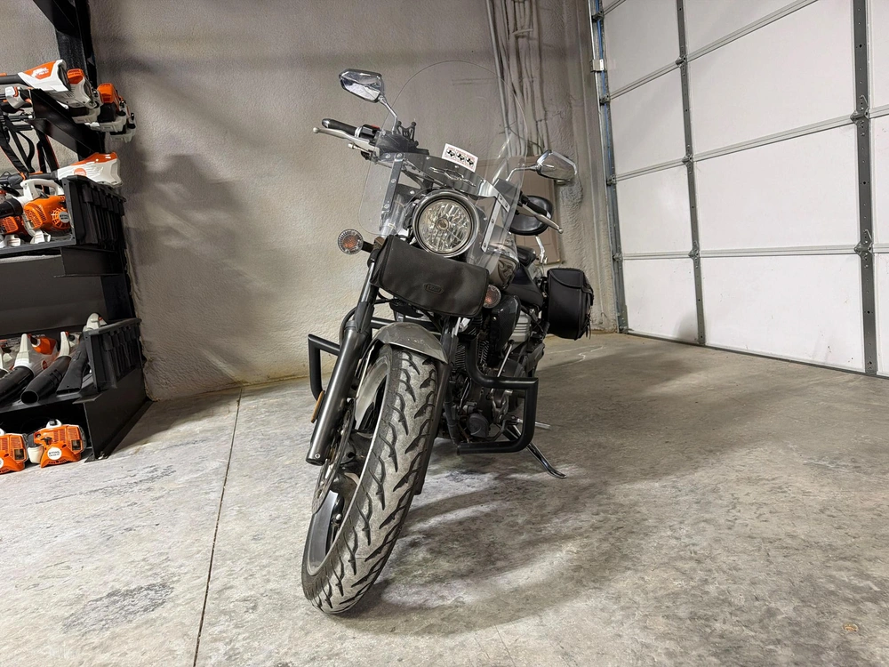 2009 Yamaha Raider alt