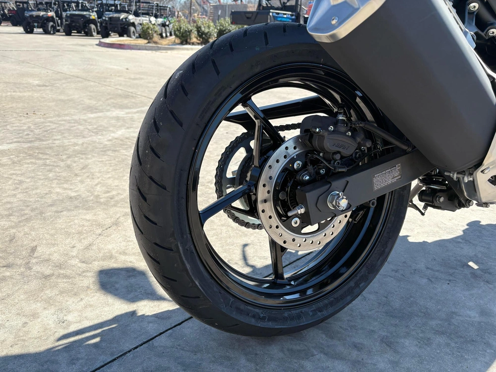 2025 Kawasaki Z500 Abs Abs alt