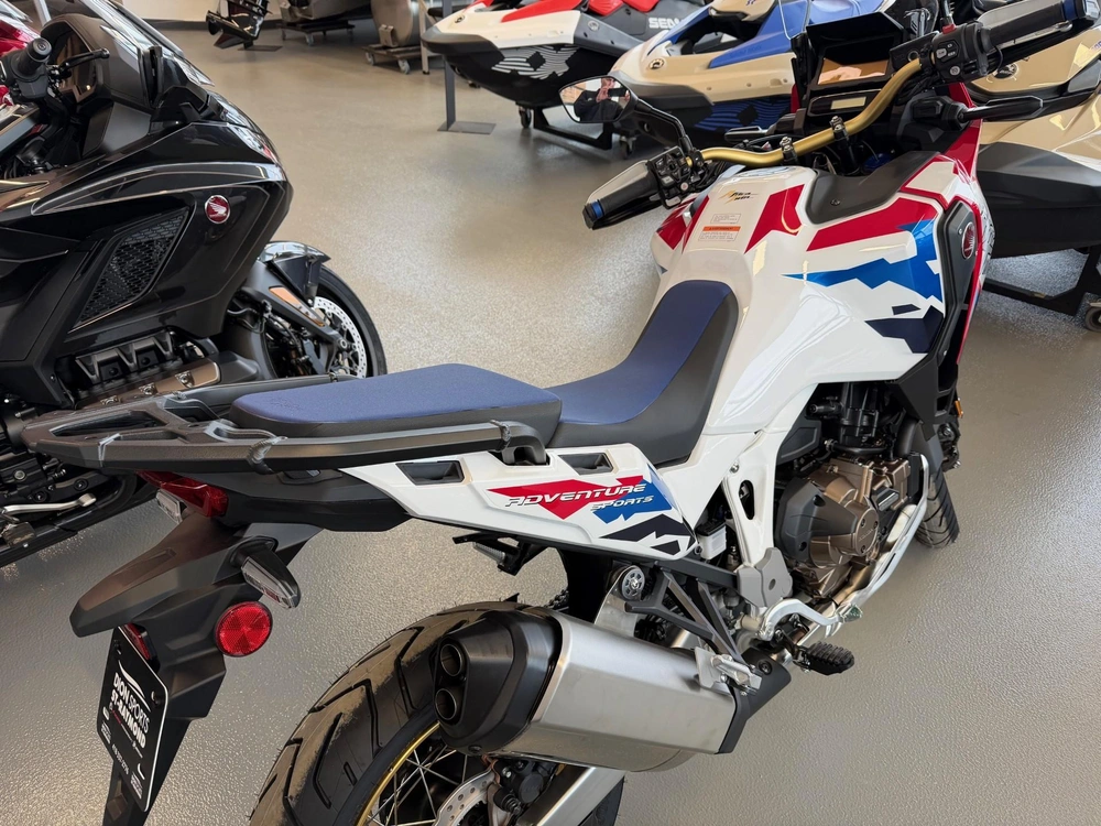 Honda Africa Twin 1100 Adeventure Sport Es 2026 alt