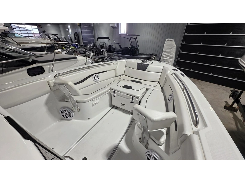 Wellcraft Fisherman 262 2022 alt