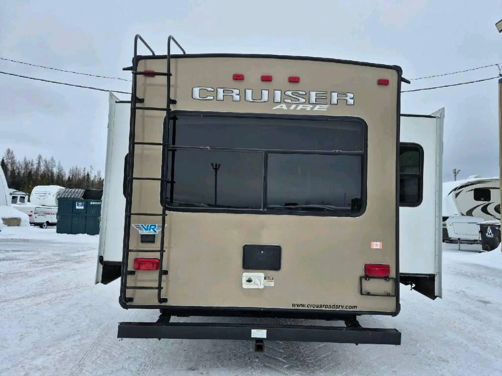 Crossroads Cruiser Aire 28se 2015 alt