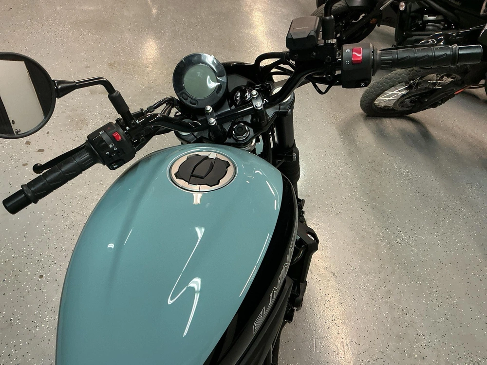 2025 Kawasaki Eliminator�� Se Abs Se Abs alt