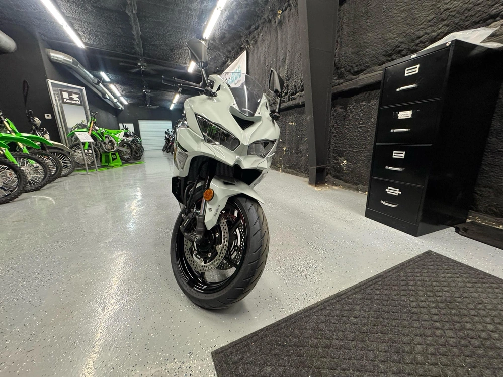 2026 Kawasaki Ninja® Zx™-4rr Abs Abs alt