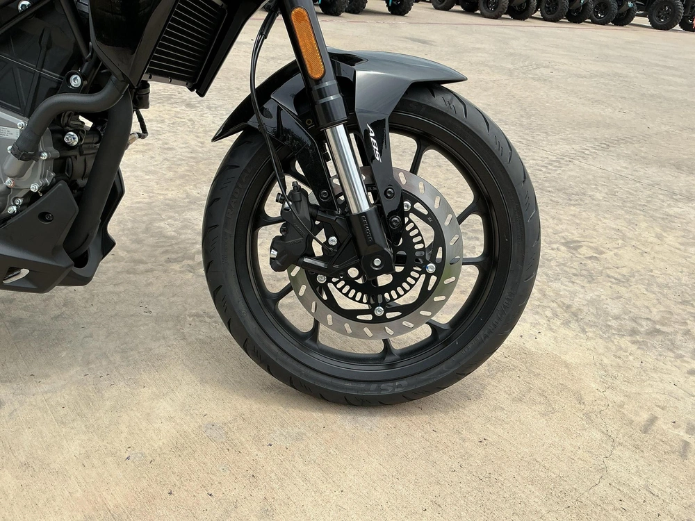 2024 Cfmoto 300nk 300 alt