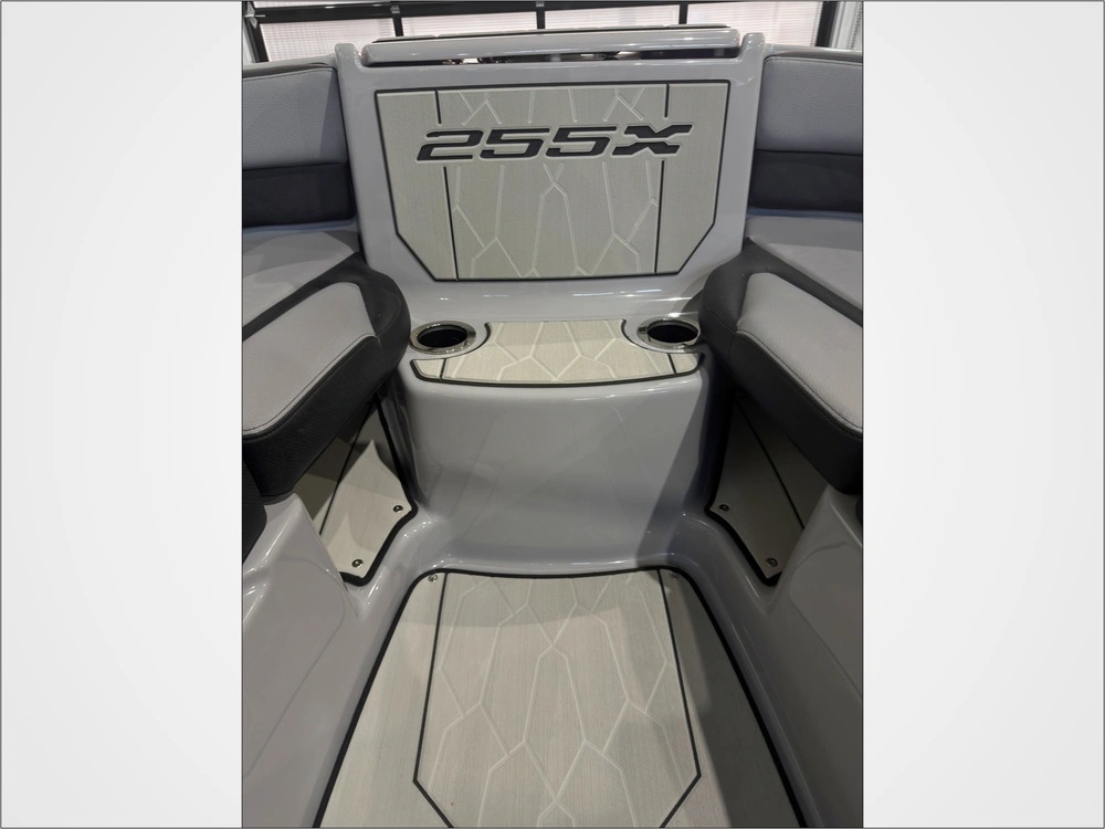 2026 Yamaha 255xd $3,000 Rebate alt