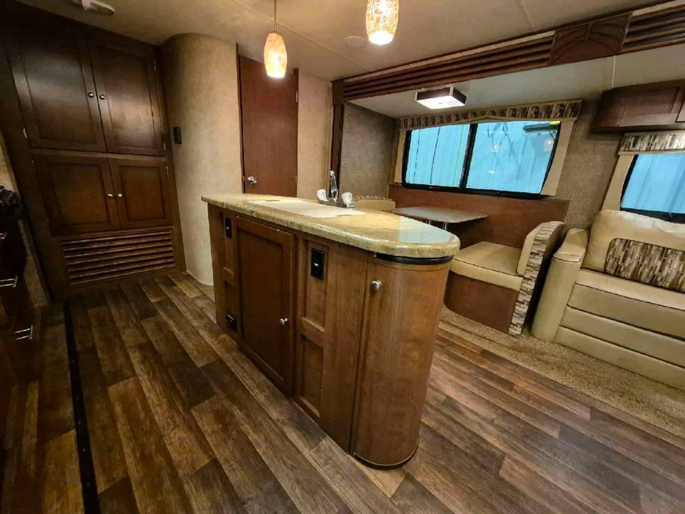 Kodiak 300bshl 2015 alt