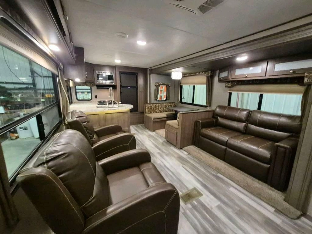 Keystone Rv Hideout 28rks 2018 alt