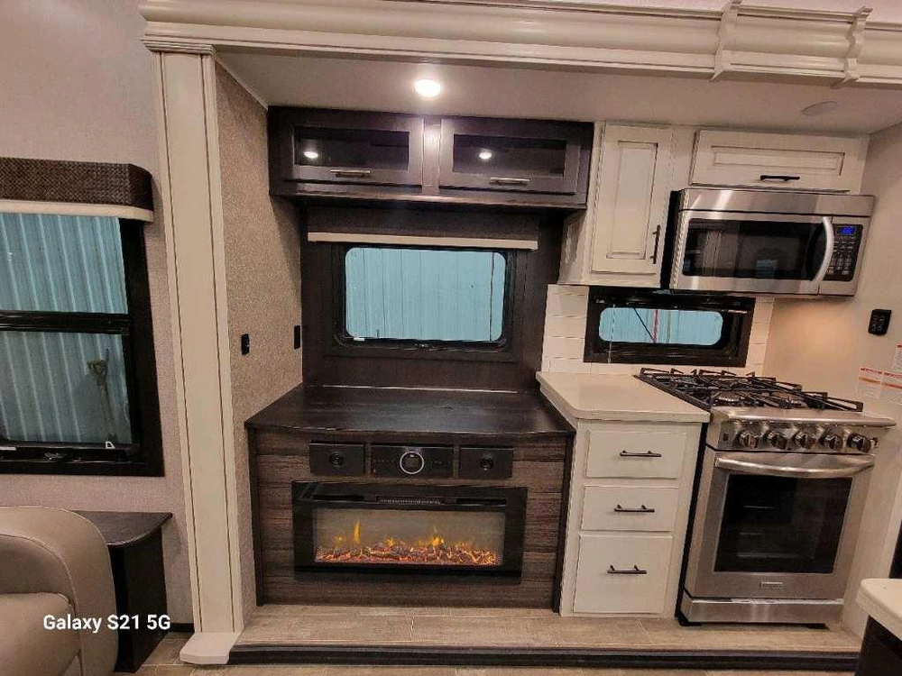 Jayco North Point 310rlts 2021 alt