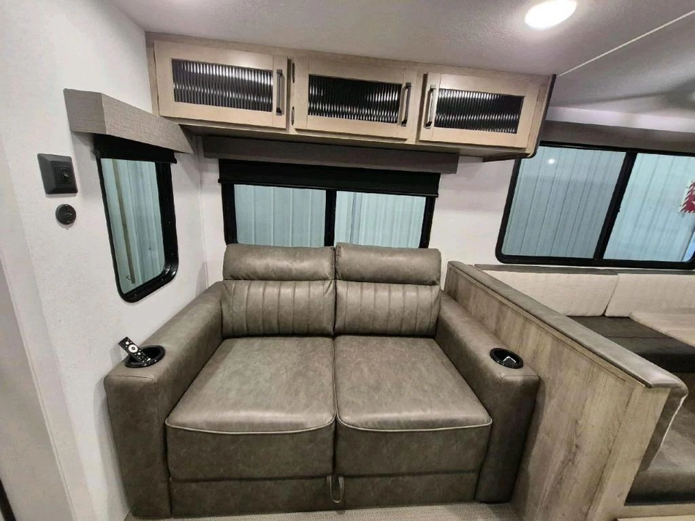 Palomino Puma 28dbfq 2025 alt