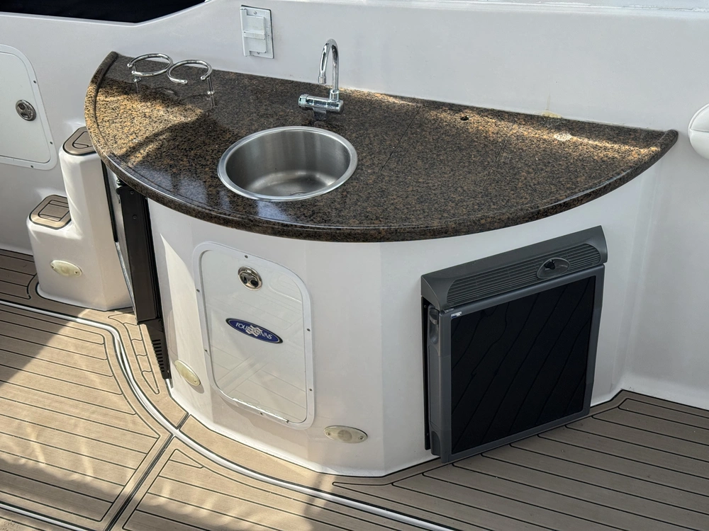 2006 Four Winns 378 Vista alt