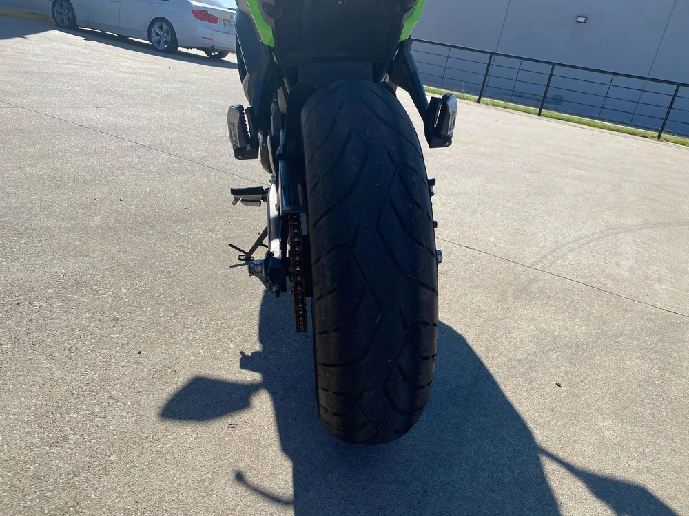 2024 Kawasaki Ninja�� 650 Abs Krt Edition alt