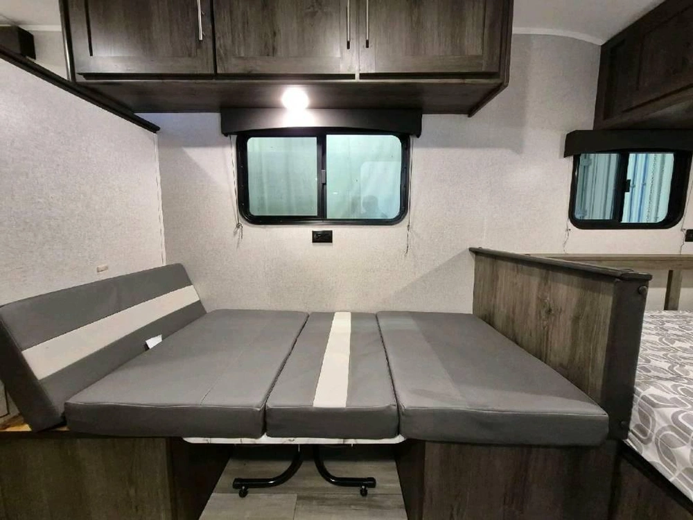Coachmen Viking 17bh 2021 alt
