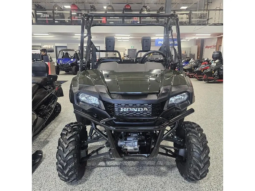 2025 Honda Pioneer 700 alt