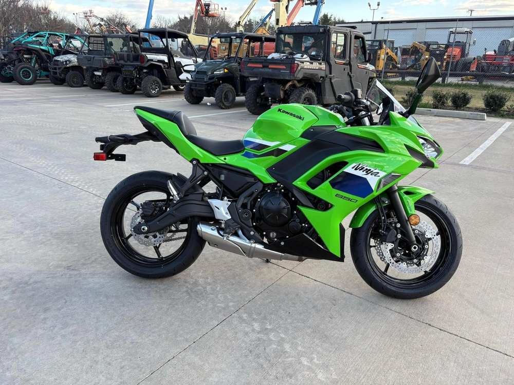2026 Kawasaki Ninja® 650 Abs Abs alt
