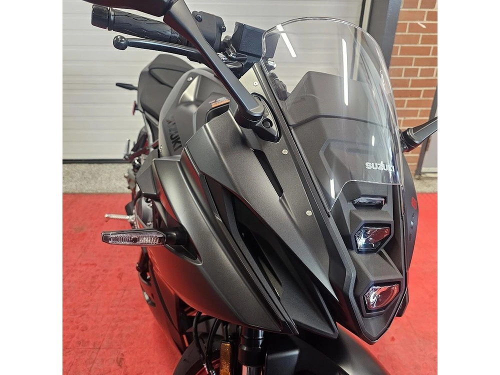 2026 Suzuki Gsx 8r alt