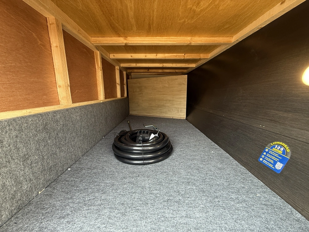 Cherokee 273xlk Wolf Den 2026 alt