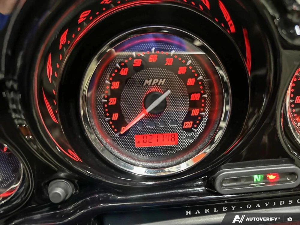 2010 Harley-davidson Cvo Ultra Classic alt