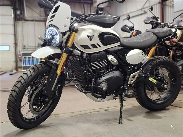 2026 Triumph Scrambler 400 Xc alt