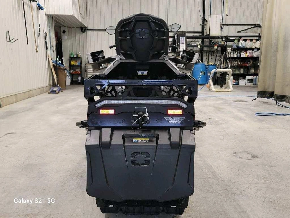 Polaris Titan 650 Adventure 155 1.8 2025 alt