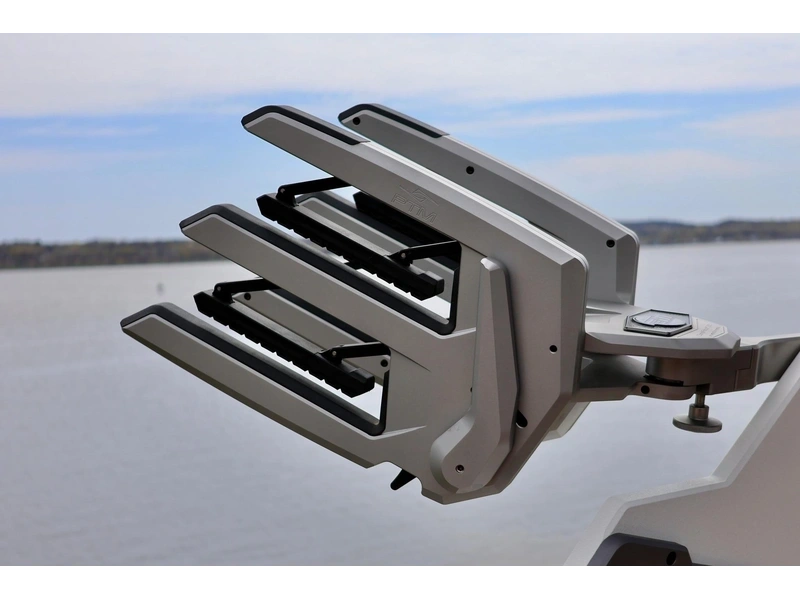 2025 Malibu M 230 alt