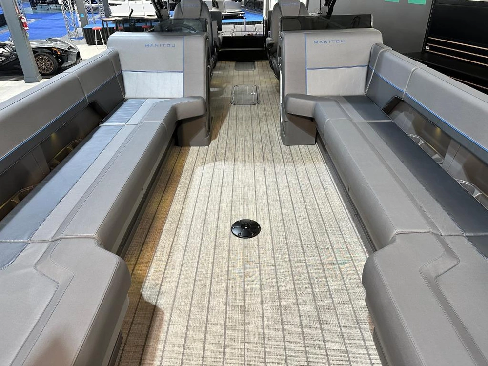 Manitou 26 Explore Navigator Max 2024 alt