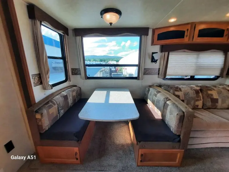 2012 Keystone RV Sprinter copper canyon 275FWBH