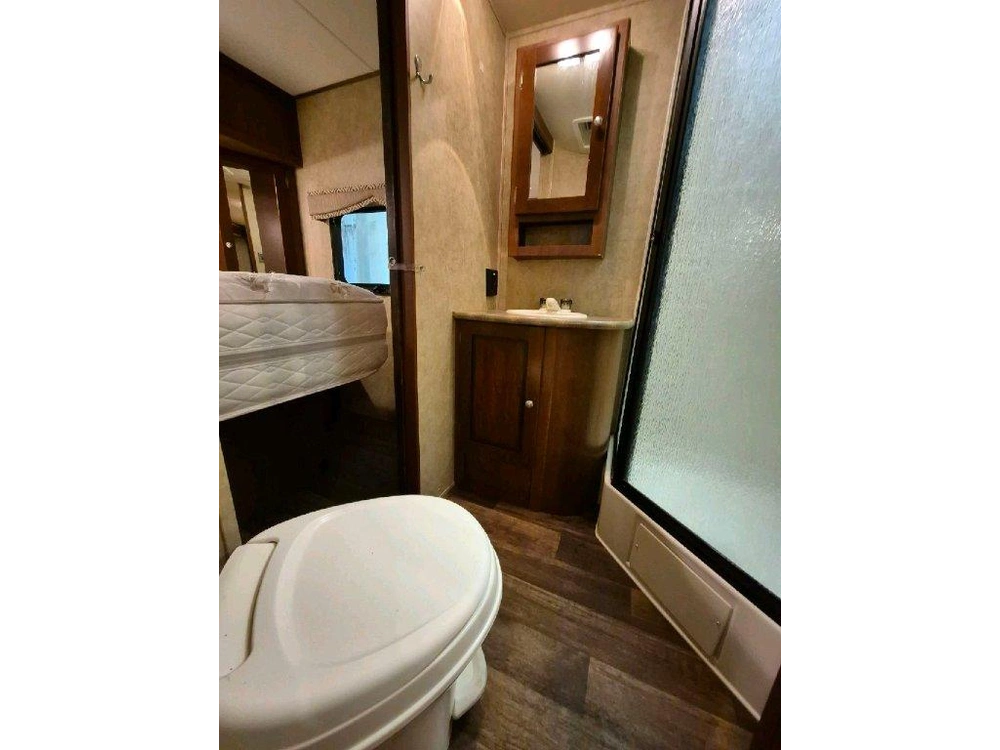 Kodiak 300bshl 2015 alt