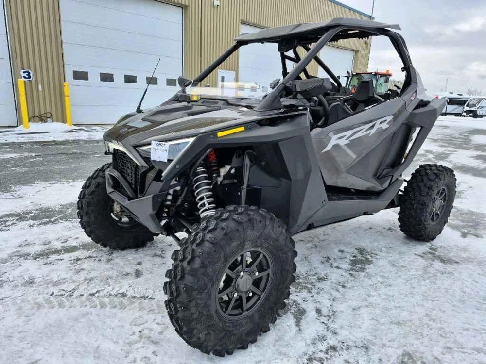 Polaris Rzr Pro Xp Ultimate 2024 alt