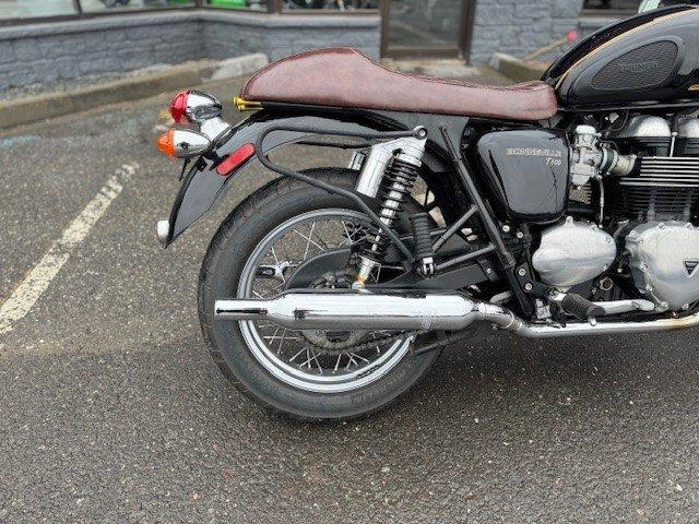 Triumph 865 Bonneville T100 2014 alt