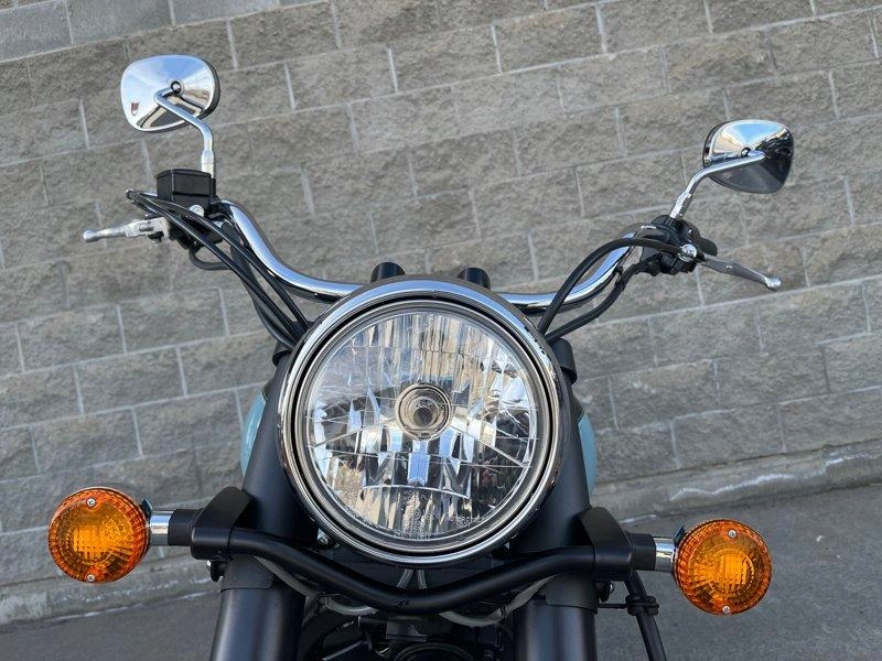 2025 Kawasaki Vulcan 900 Classic alt
