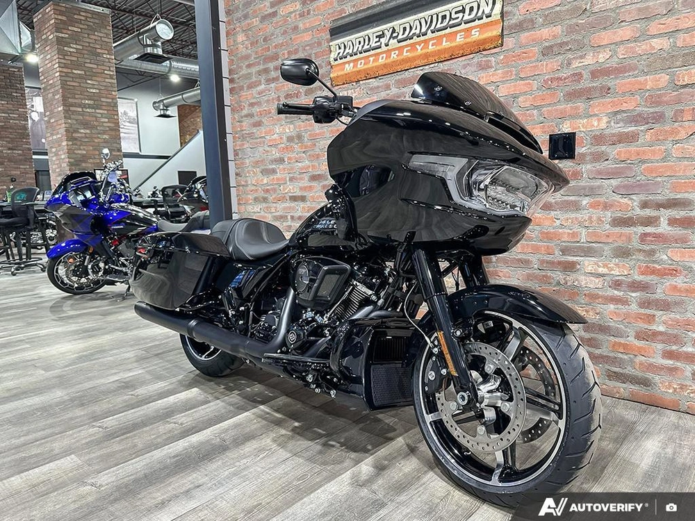 2026 Harley-davidson Road Glide alt