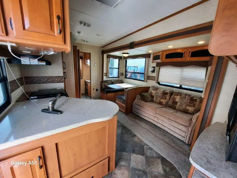 2012 Keystone RV Sprinter copper canyon 275FWBH thumbnail 10